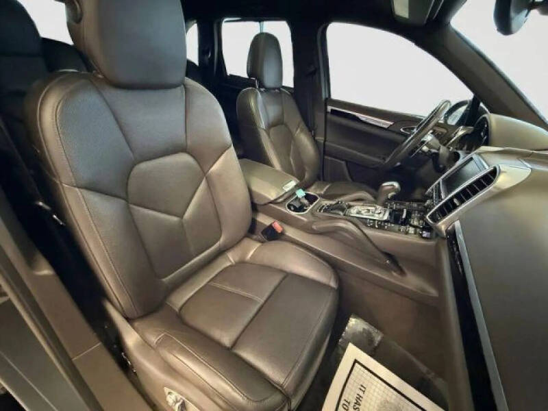 2016 Porsche Cayenne
