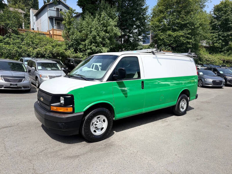 2017 Chevrolet Express 2500