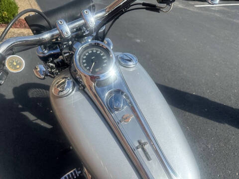 2000 Harley-Davidson FXSTD