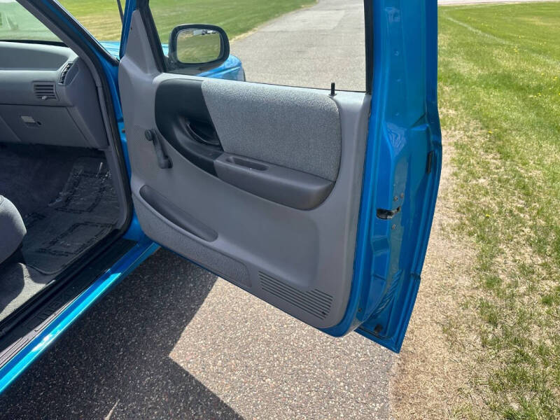 1994 Mazda B-Series B3000 SE