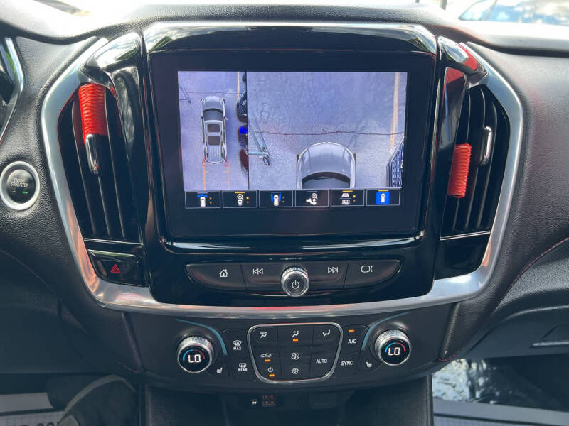 2022 Chevrolet Traverse RS