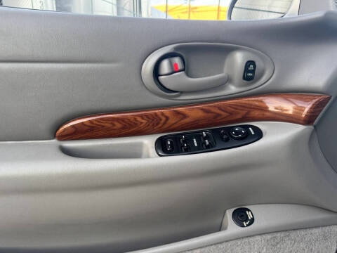 2002 Buick LeSabre Custom