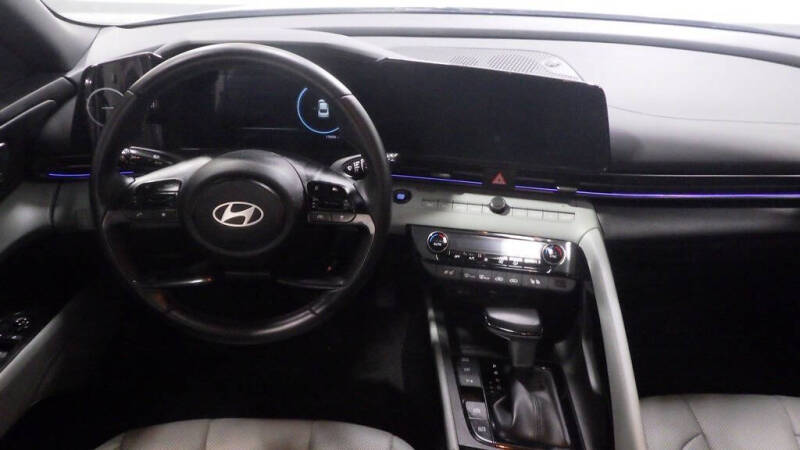 2024 Hyundai Elantra Hybrid Limited