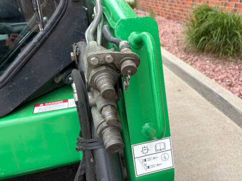 2019 Bobcat T450 SKID STEER