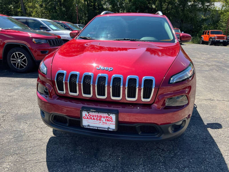 Used 2016 Jeep Cherokee Latitude with VIN 1C4PJMCB4GW218904 for sale in Cuba City, WI