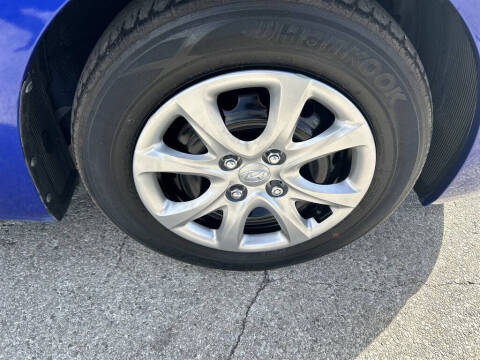 2014 Hyundai Accent GLS