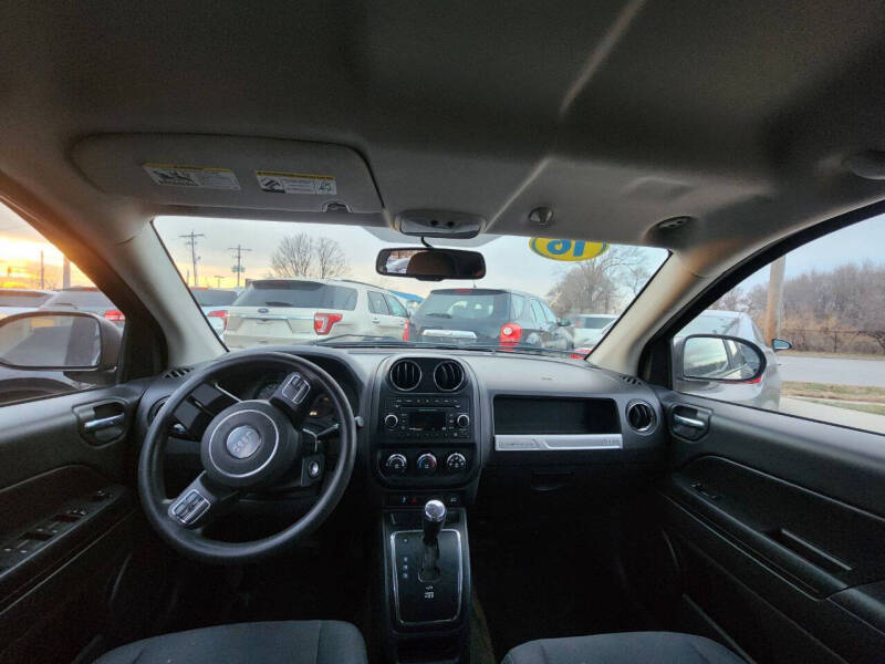 2016 Jeep Compass Sport