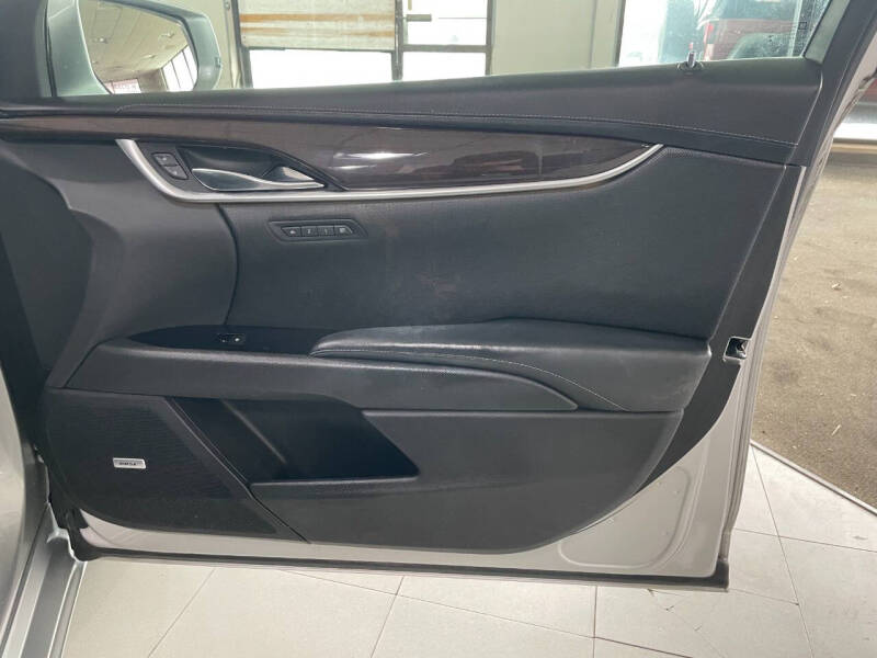 2016 Cadillac XTS Luxury