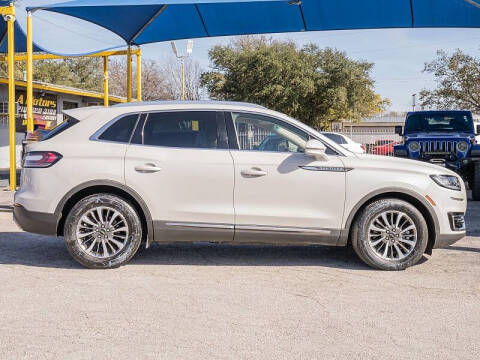 2020 Lincoln Nautilus Standard