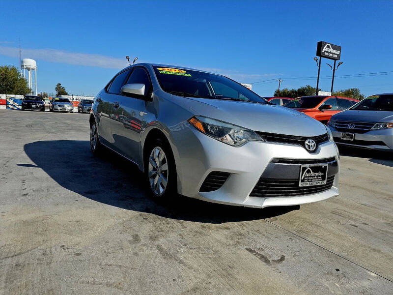 2015 Toyota Corolla LE photo 6