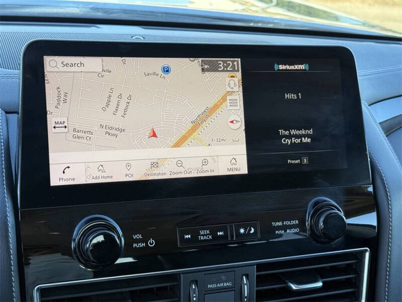 2022 Infiniti QX80 Luxe