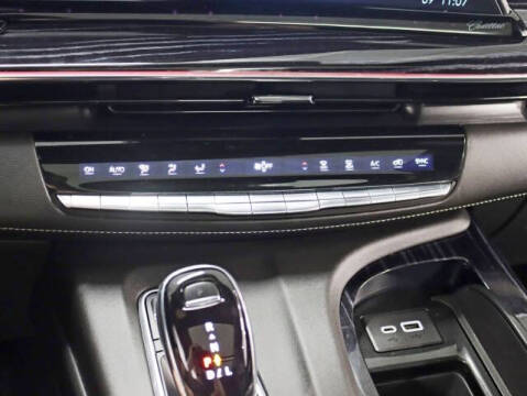 2022 Cadillac Escalade Sport