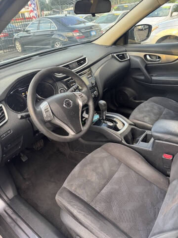 2015 Nissan Rogue SV