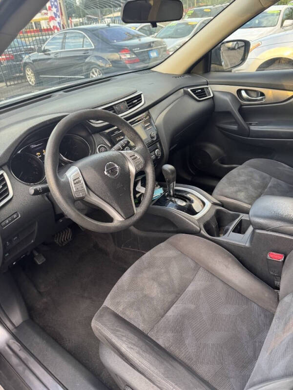 2015 Nissan Rogue SV