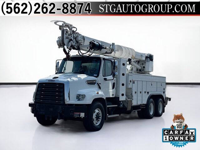 2016 Freightliner 114 SD