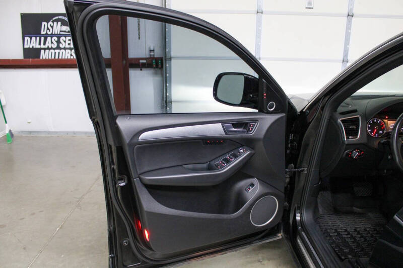 2017 Audi Q5 2.0T quattro Premium Plus