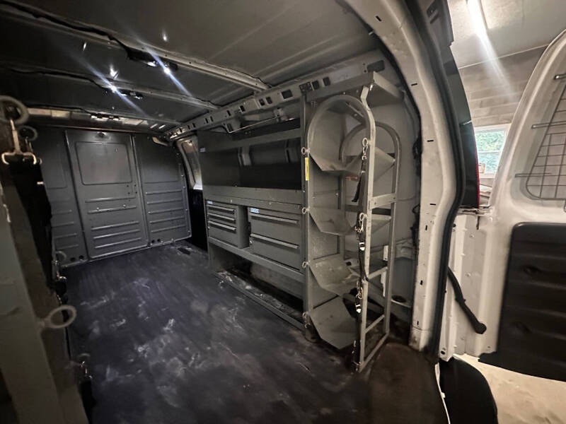 2020 Chevrolet Express 2500