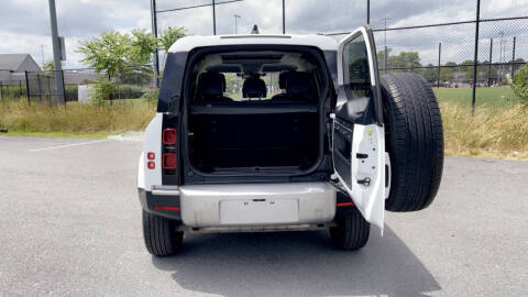 2021 Land Rover Defender 110 S