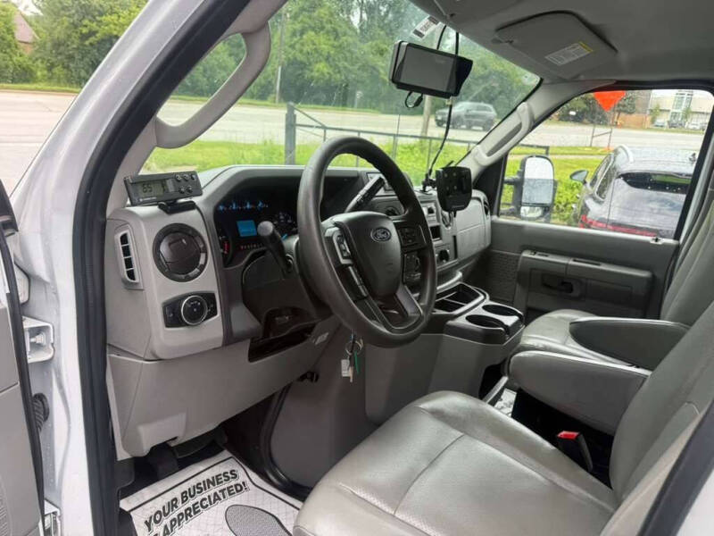 2024 Ford E-Series