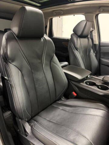 2022 Acura MDX w/Tech