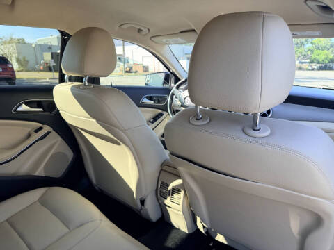 2015 Mercedes-Benz GLA GLA 250