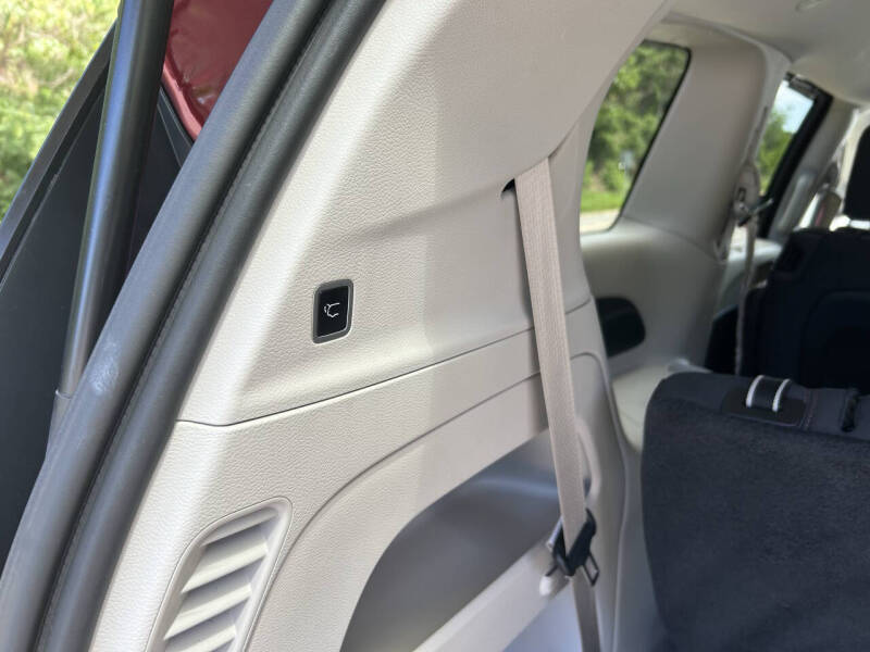 2020 Chrysler Pacifica Touring
