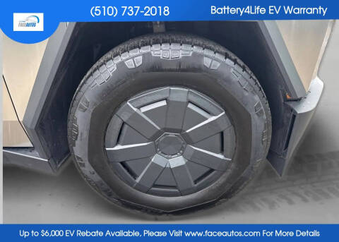 2025 Tesla Cybertruck