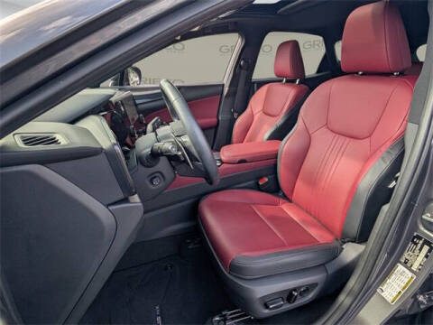 2025 Lexus NX 250 Premium