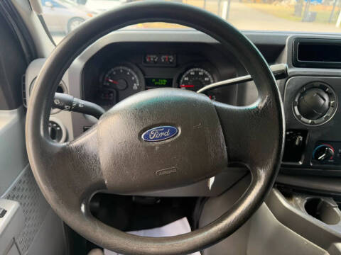 2011 Ford E-Series E-250