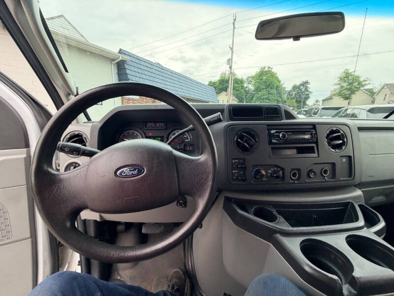 2014 Ford E-Series