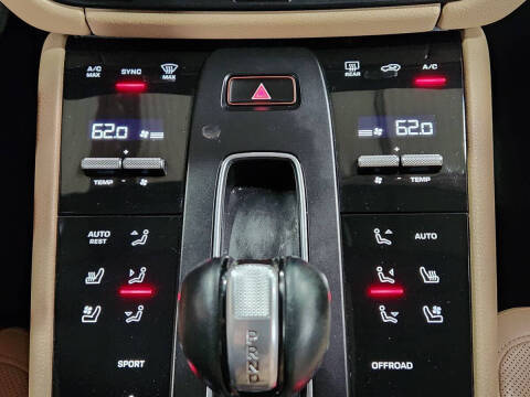 2022 Porsche Macan S