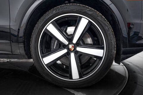 2025 Porsche Cayenne