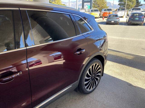 2022 Lincoln Nautilus Black Label