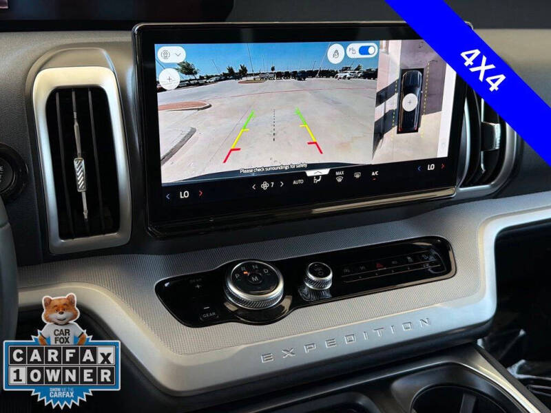 2025 Ford Expedition Active