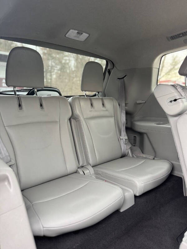 2013 Toyota Highlander SE