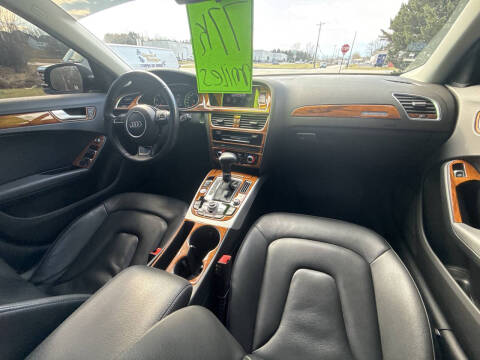 2016 Audi A4 2.0T quattro Premium