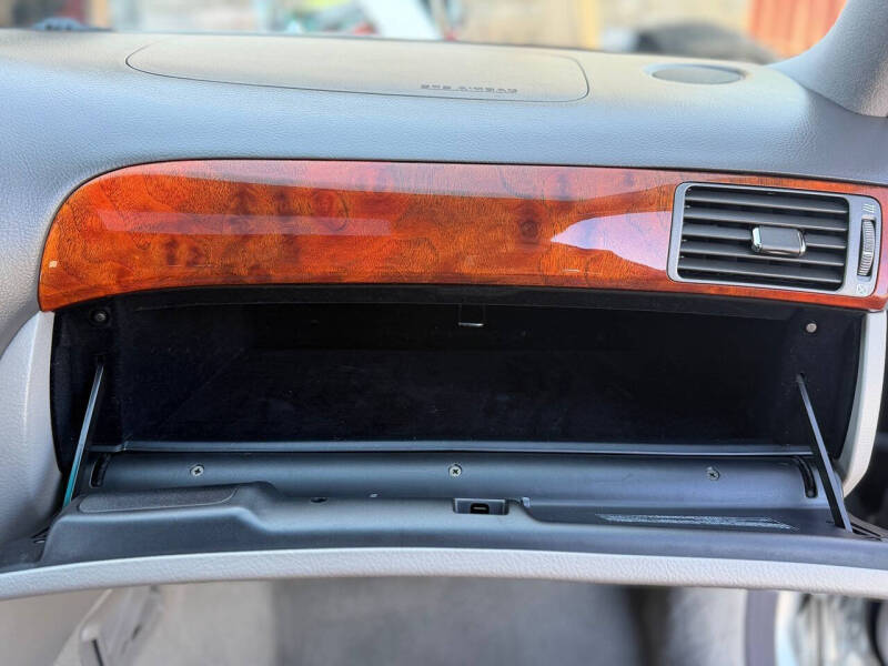 2003 Lexus LS 430