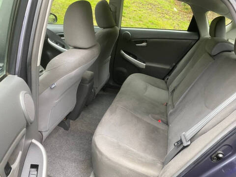 2011 Toyota Prius Three