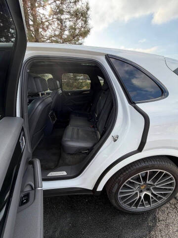 2020 Porsche Cayenne