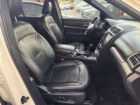 2018 Ford Explorer Platinum