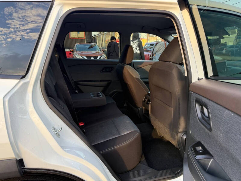 2021 Nissan Rogue S