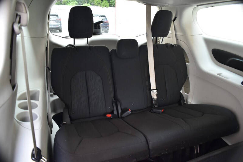2019 Chrysler Pacifica L