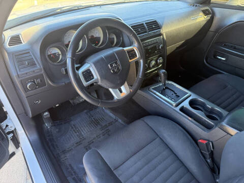 2014 Dodge Challenger SXT