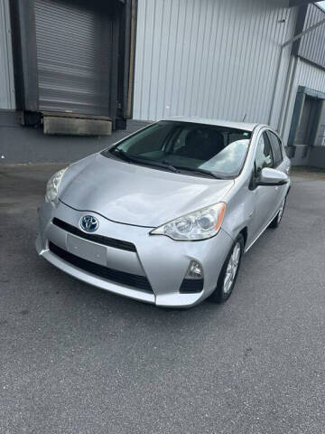 2013 Toyota Prius c One