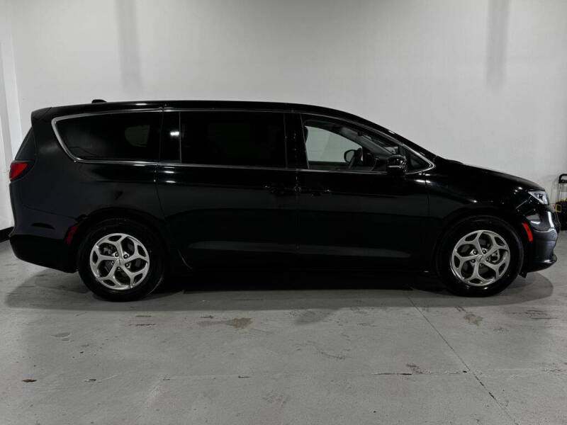 2024 Chrysler Pacifica Limited