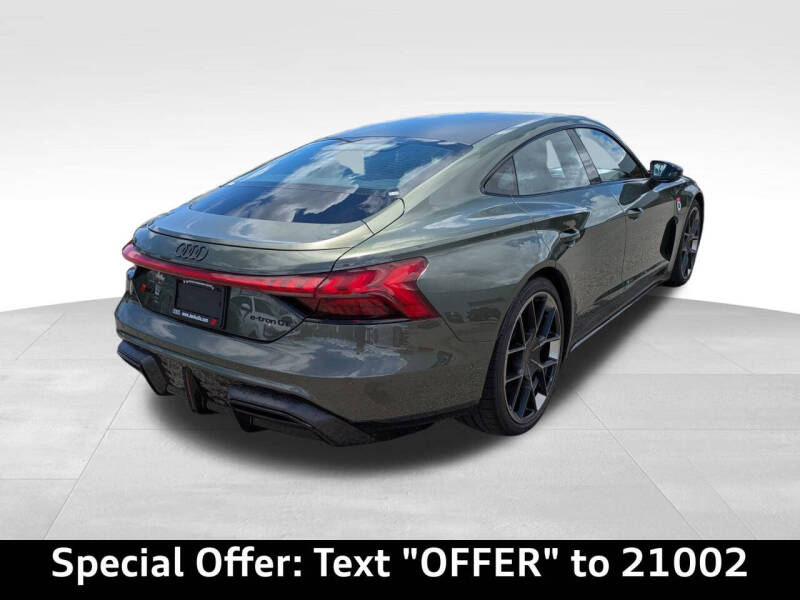 2025 Audi RS e-tron GT performance quattro