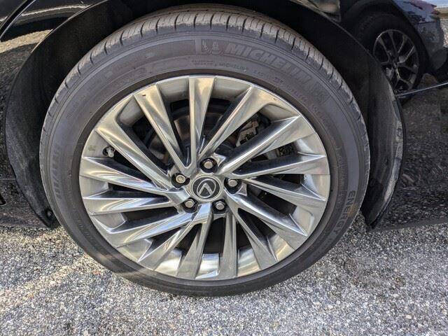 2022 Lexus ES 350 Ultra Luxury