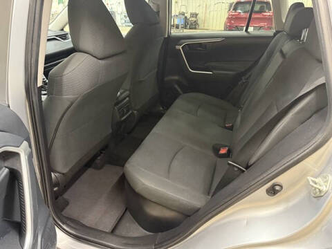 2019 Toyota RAV4 Hybrid LE