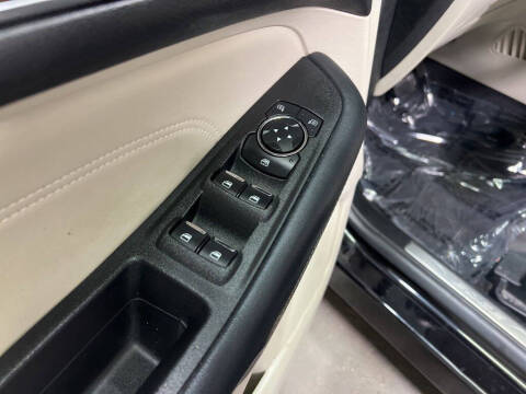 2021 Ford Edge Titanium