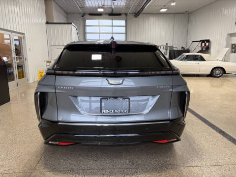 2023 Cadillac LYRIQ Luxury